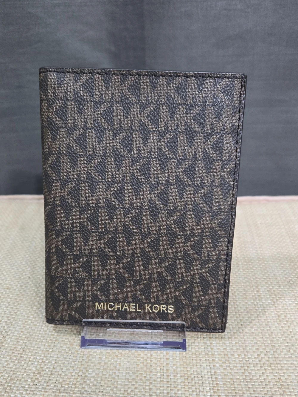 NWOT Michael Kors Brown Signature MK Passport and Card Holder